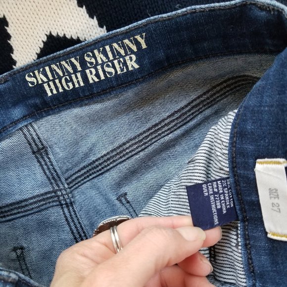 Madewell Skinny Sinny High Riser Jeans - Picture 6 of 7